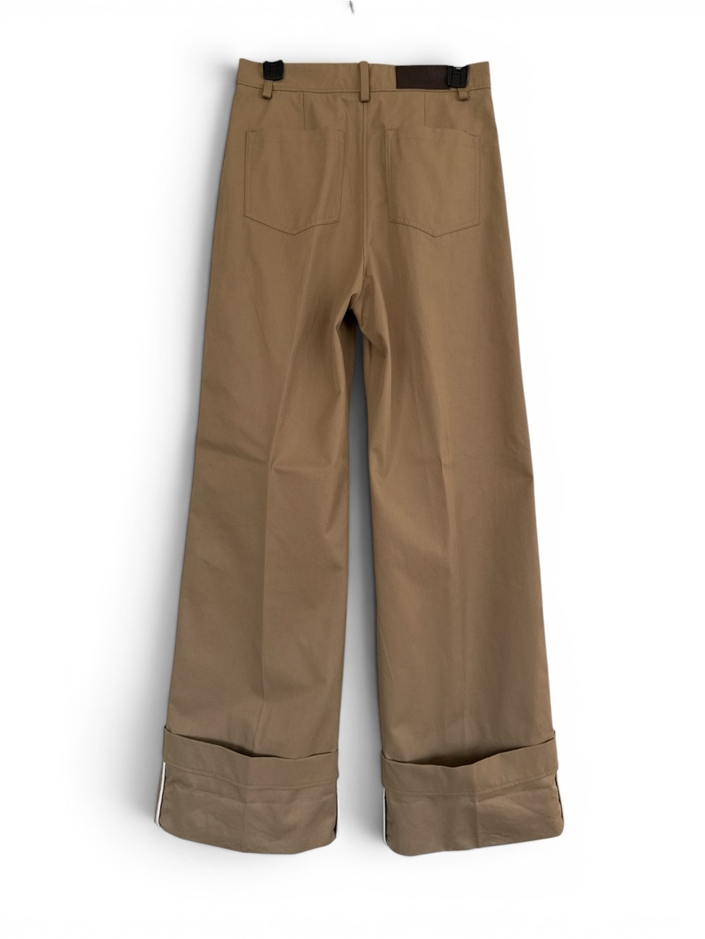 Victoria Beckham High-Rise Wide-Leg Pleated Cotton Twill Trousers in Tan | 4 - Picture 5 of 8